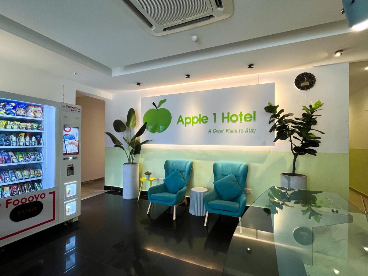 Apple 1 Hotel Queensbay Bayan Lepas Exterior photo